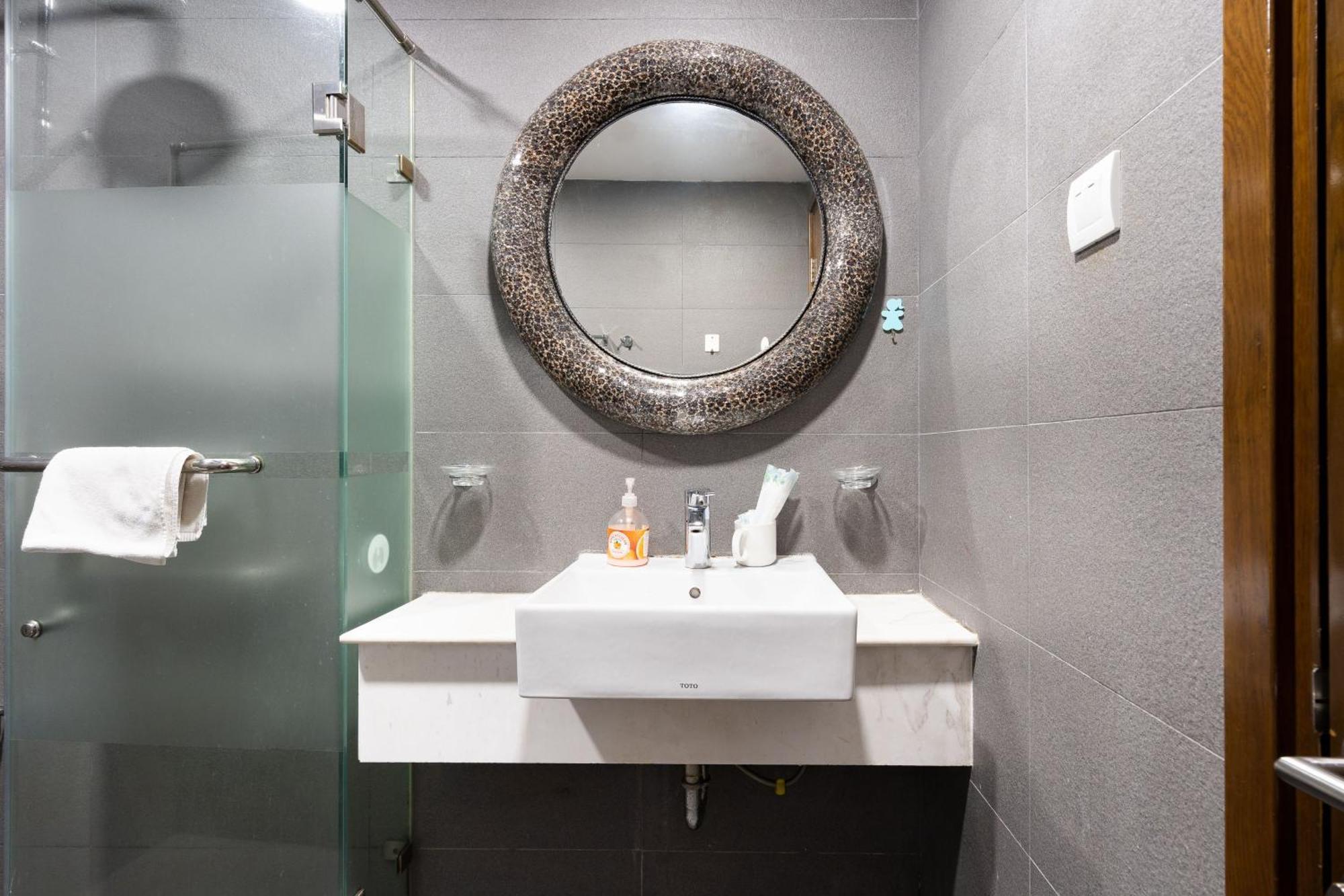The One Ben Thanh 16.2 Khách sạn 5*